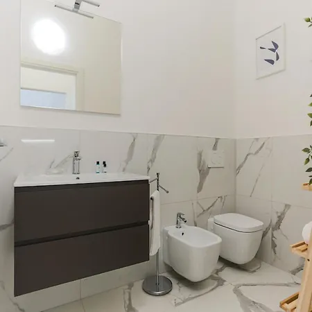The Rent - Modern One Bedroom In San Babila Appartement