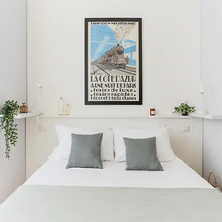 Appartement The Rent - Modern One Bedroom In San Babila Milaan